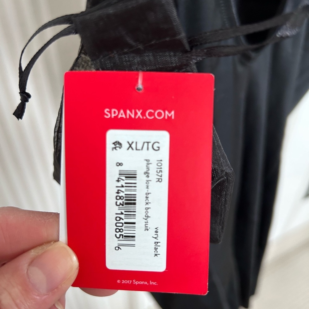 SPANX Suit Your Fancy Black Plunge Low-Back Bodysuit Convertible Straps XL NWT - Picture 11 of 13